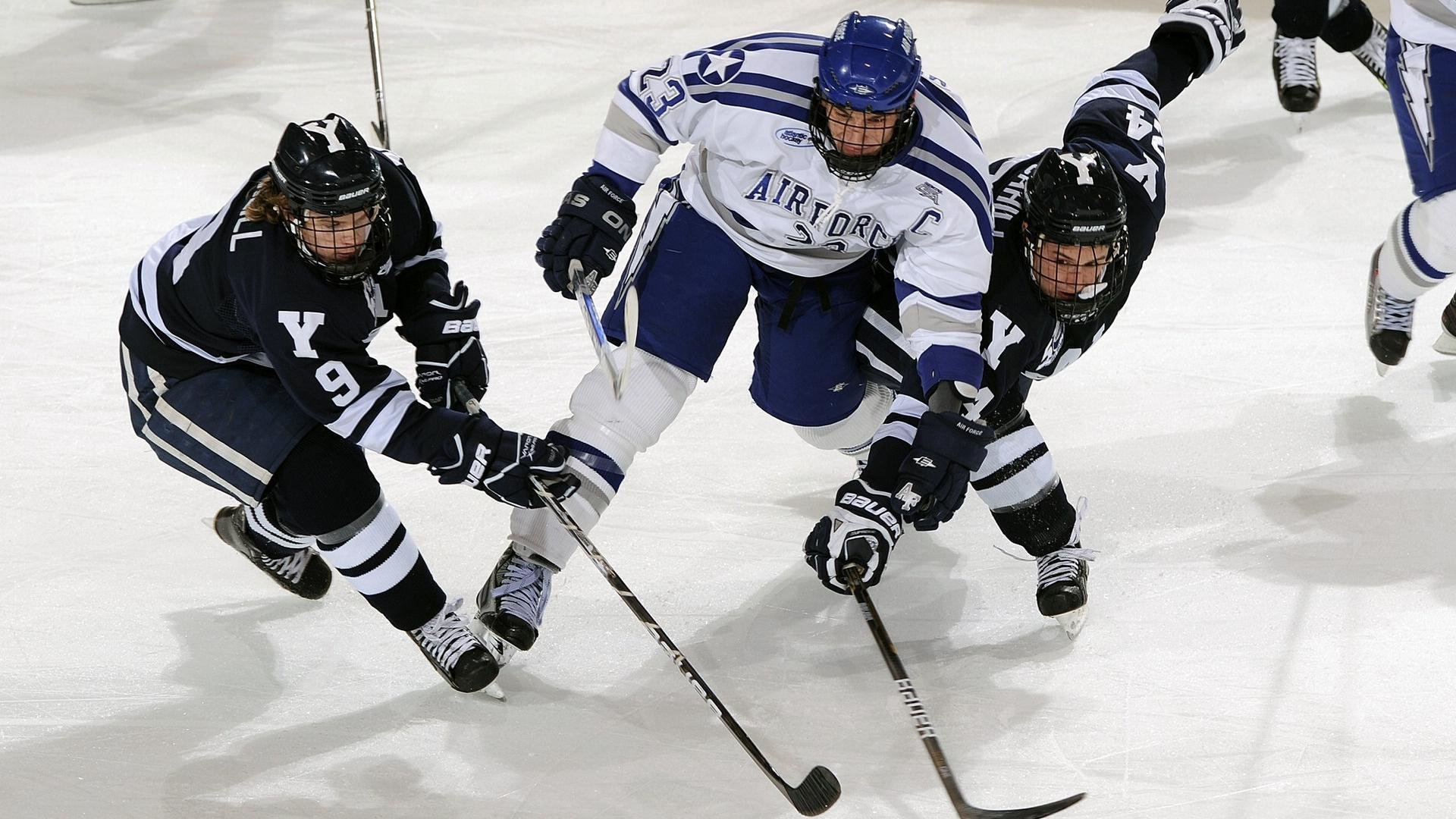 浓眉擎天柱，NBA季后赛之夜的关键先生与不朽意志